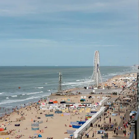 Sea Soon - Met Toplocatie Op De Zeedijk Met 2 Slaapkamers